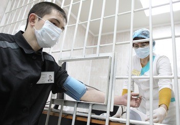 Создан оперативный штаб ФСИН России по коронавирусу. Ведется активная борьба с заболеванием